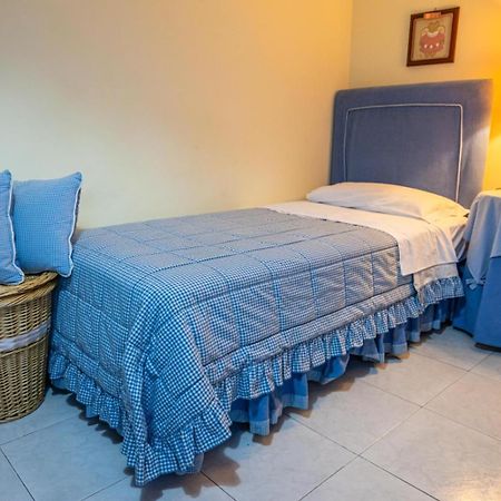 Courrier-House Apartment Aci Castello Exterior foto