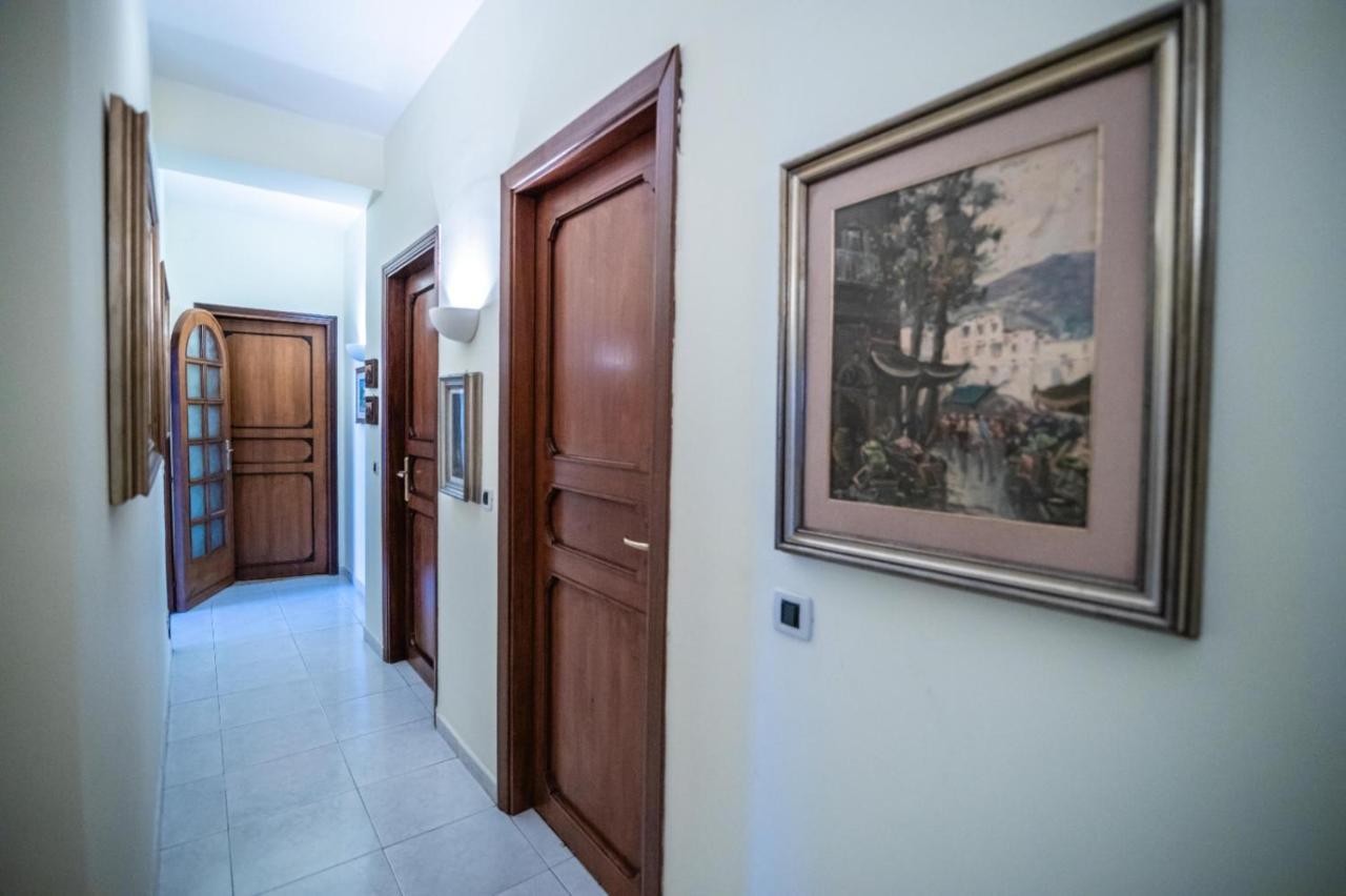 Courrier-House Apartment Aci Castello Exterior foto